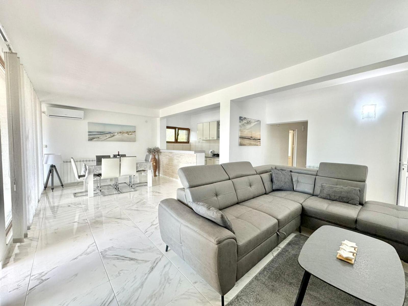Stars Residence Petrovac Dış mekan fotoğraf